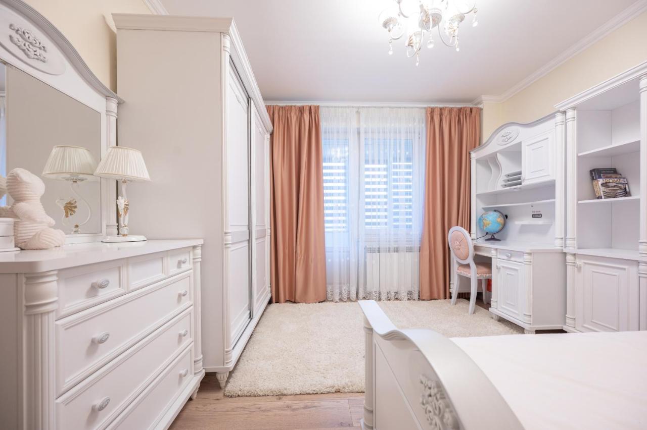 Dragos Flat Daire Oradea Dış mekan fotoğraf